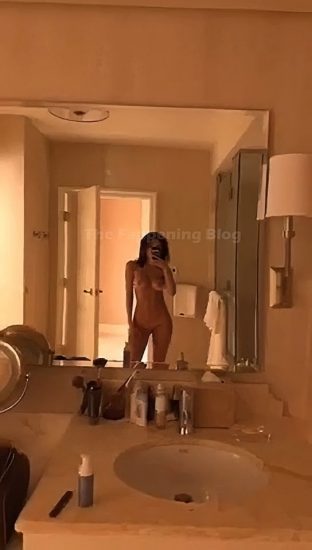 Chantel Jeffries Nude LEAKED Pics & Private Porn Video 315